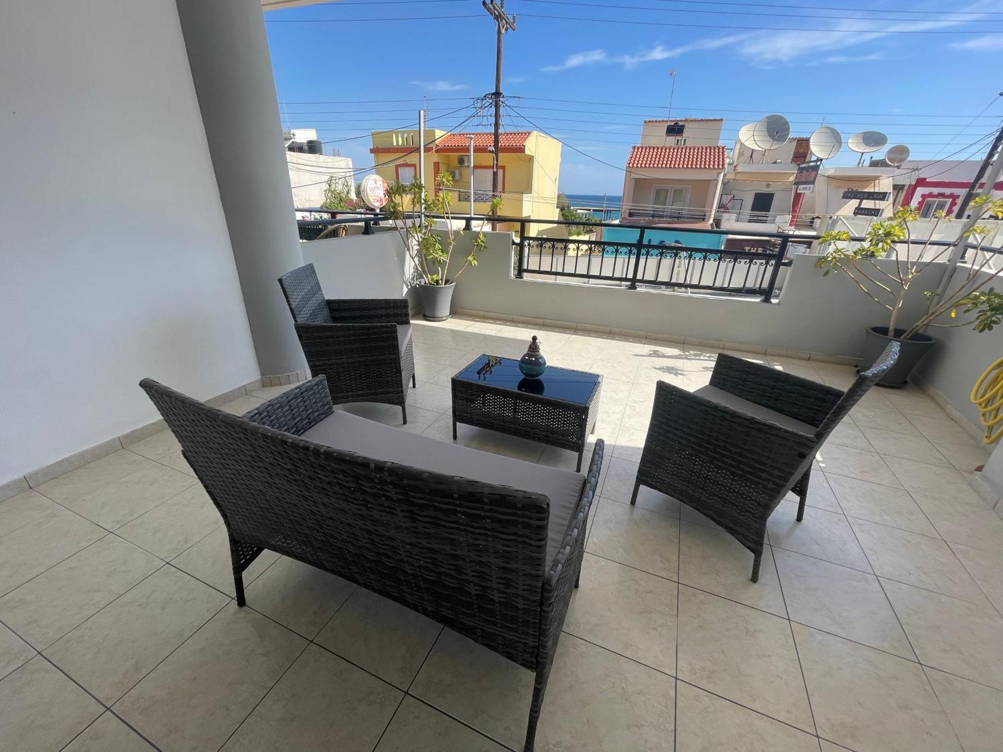 Heaven Studios & Apartments Сталида Экстерьер фото